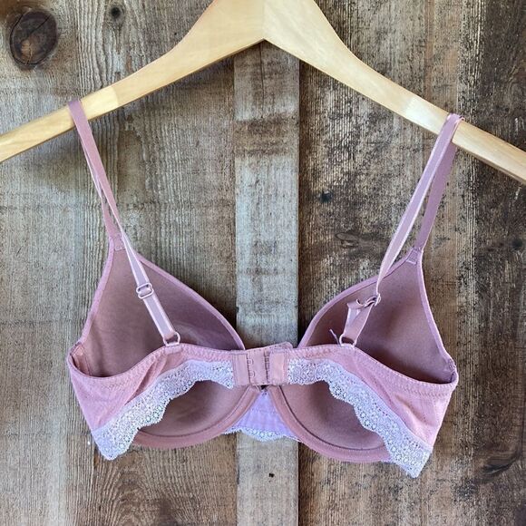 Adore Me Lace Trim Bra - Picture 4 of 4